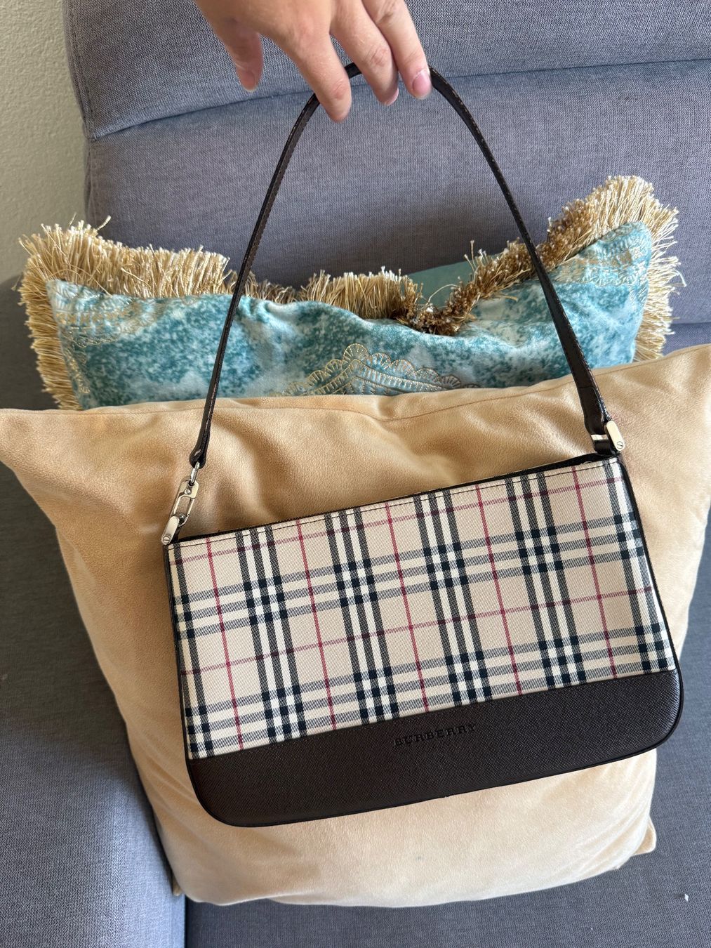 Burberry Taschen für Damen: Sac à main burbbery – Gebraucht aus Payerne von kni_w6xk 3