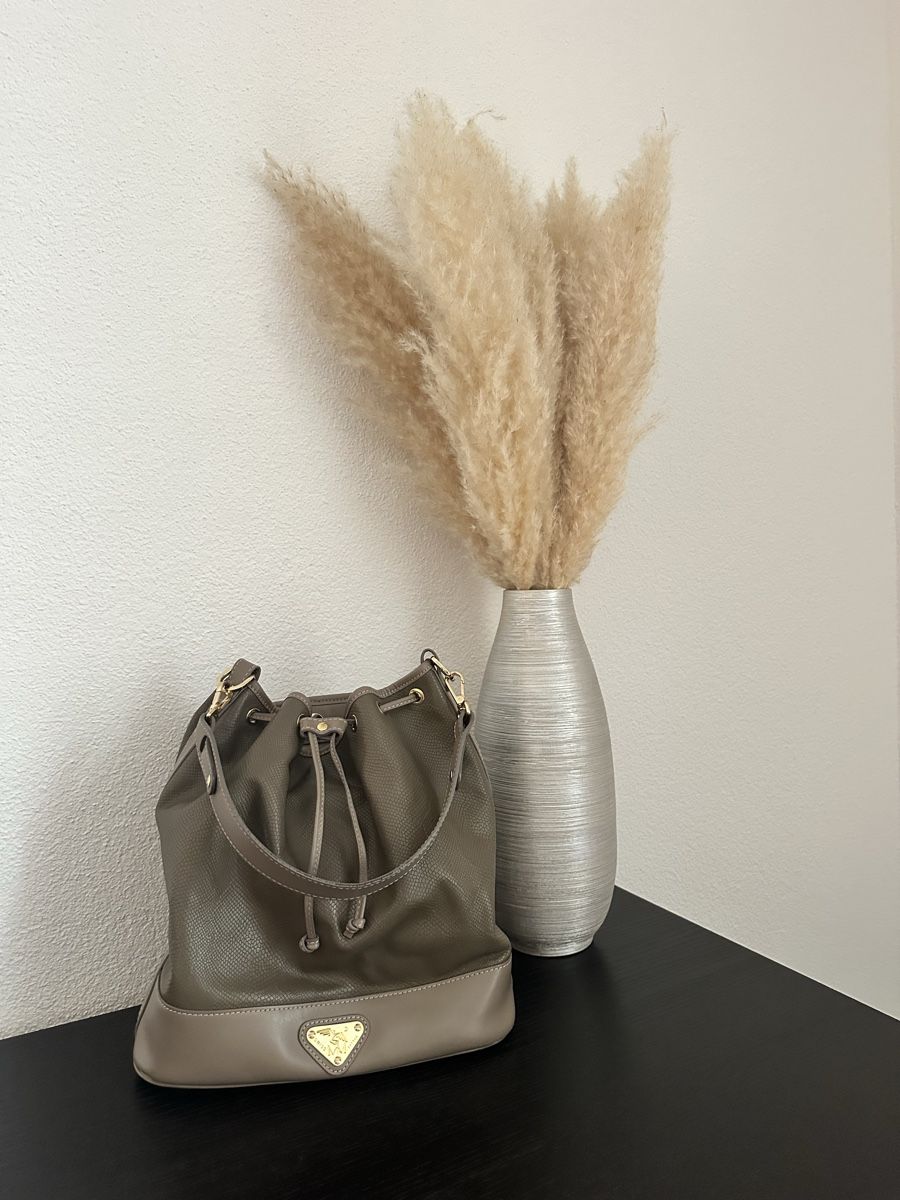 Maison Mollerus Taschen für Damen: Beuteltasche Mollerus – Gebraucht aus Küsnacht ZH von adr_669g 1