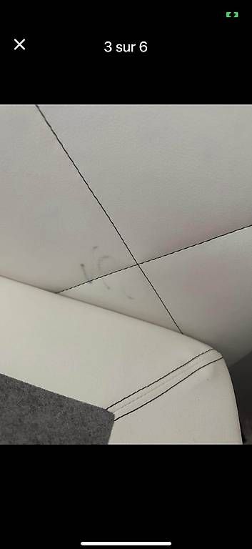 Letti: Ensemble lit double blanc en simili cuir boxspring – Usato da Genève venduto da argand 1