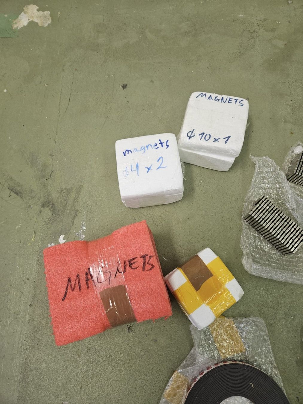 Calamite: Magneten Konvolut – Usato da Winterthur venduto da Moineau_Mechanics 1