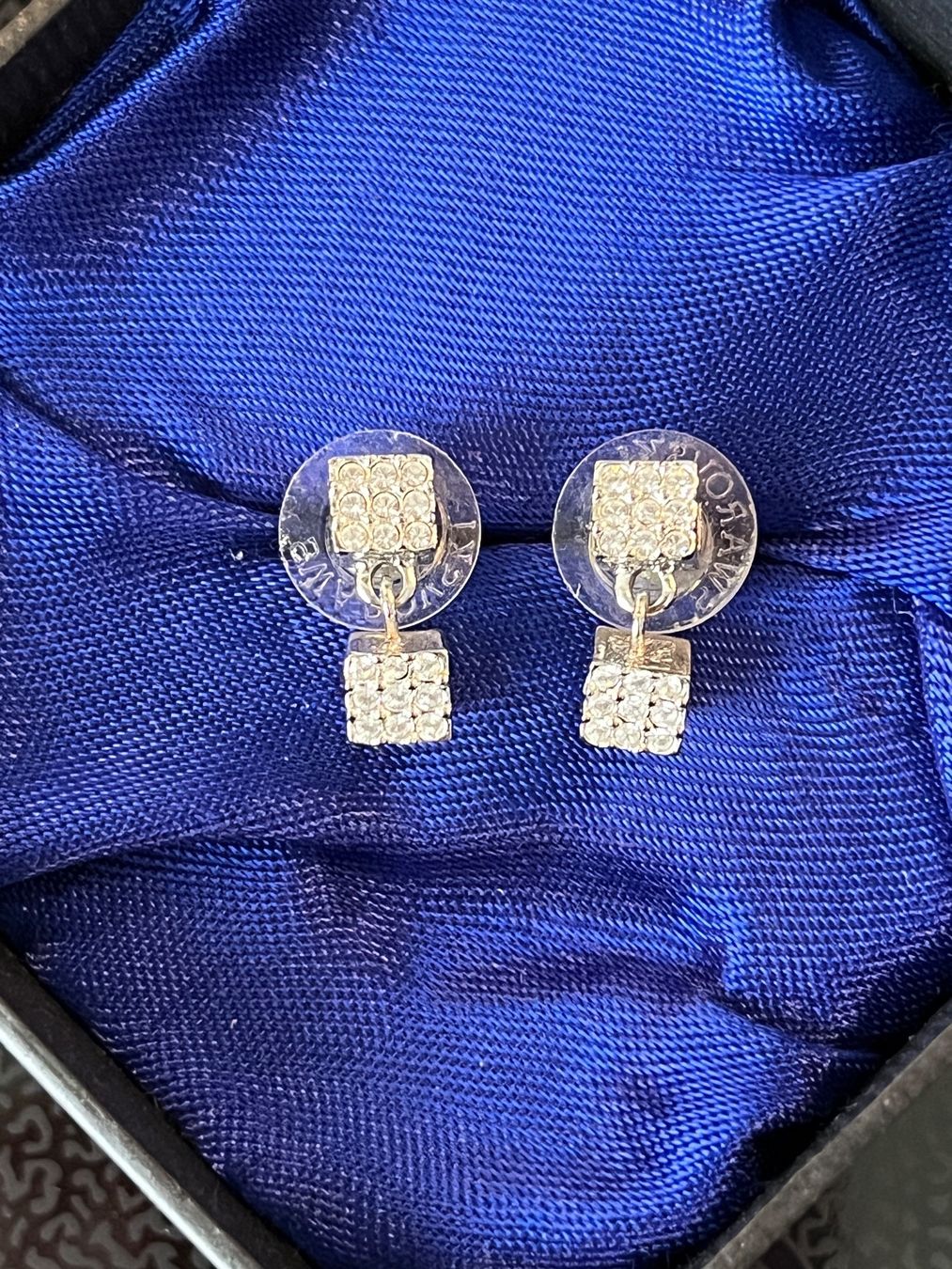 Swarovski Orecchini pendenti & Orecchini a lobo: Swarovski Ohrstecker NEU – Nuovo e nell'imballaggio originale da Zollikon venduto da Mar126
