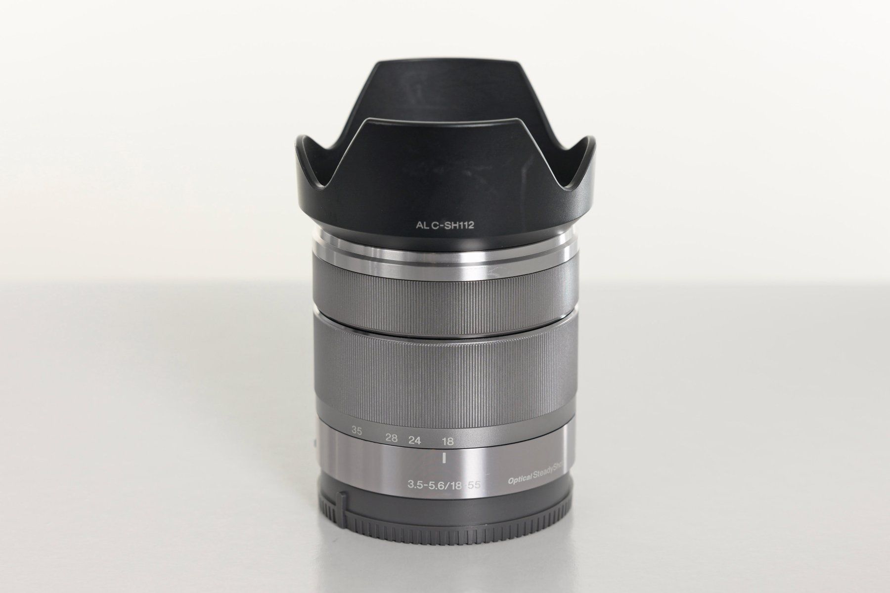 Sony Obiettivi: Sony E 18-55mm 3.5-5.6 OSS silver – Usato da Wädenswil venduto da tevyag