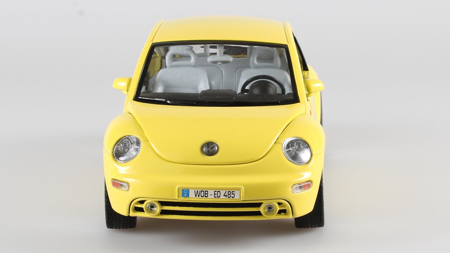 Bburago Modellini d'auto: VW New Beetle – Usato da Gossau SG venduto da mifab 3