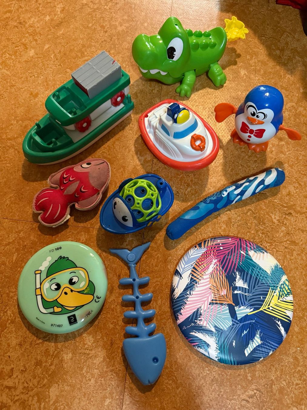 Spielzeuge: Wasserspielzeug – Gebraucht aus Flawil von Stella_3 2