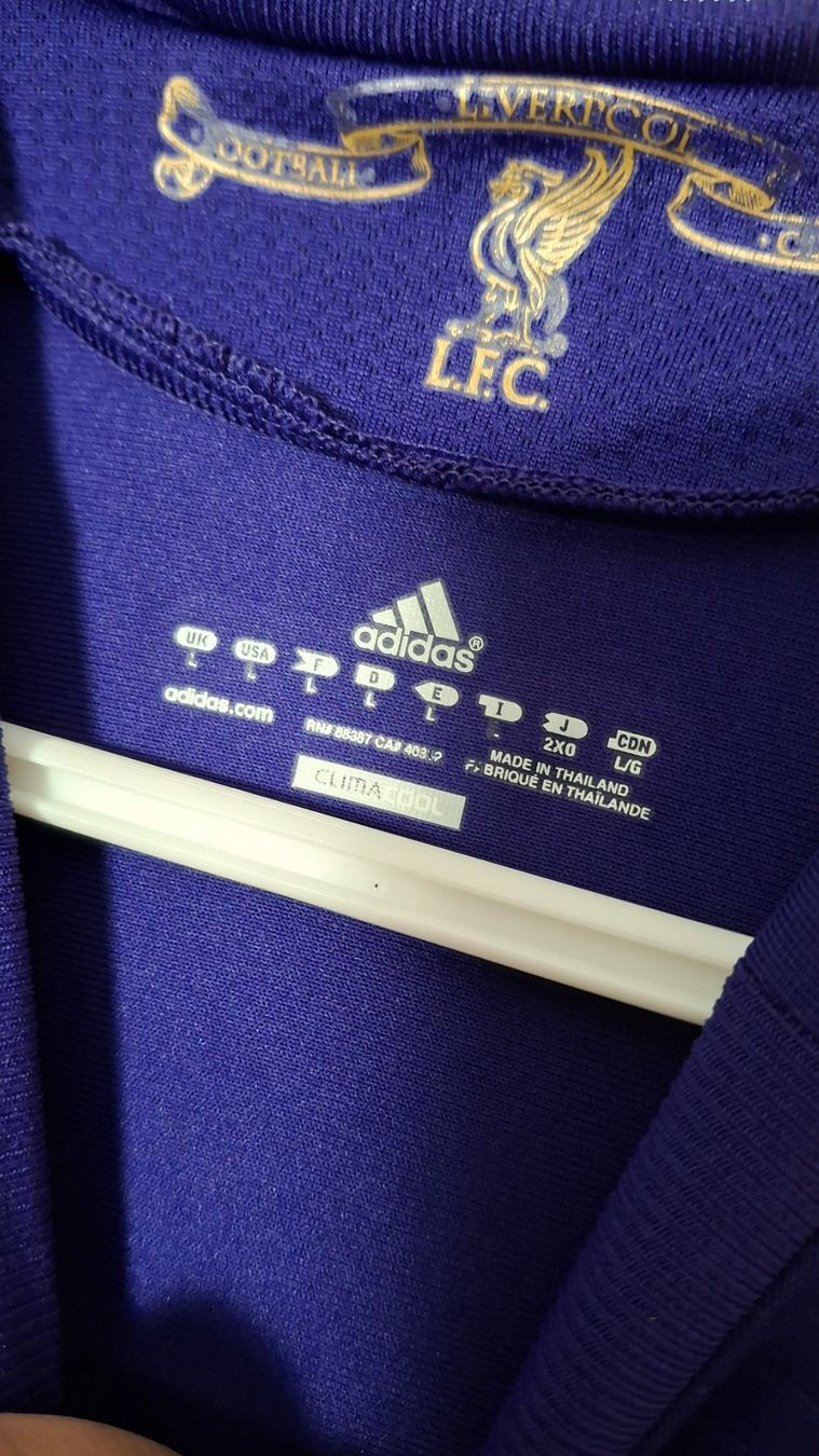Liverpool Fc Canottiere & Pantaloni: Liverpool FC player version techfit 2010 2011 adidas – Usato da Yverdon-les-Bains venduto da flo_8fgr 3