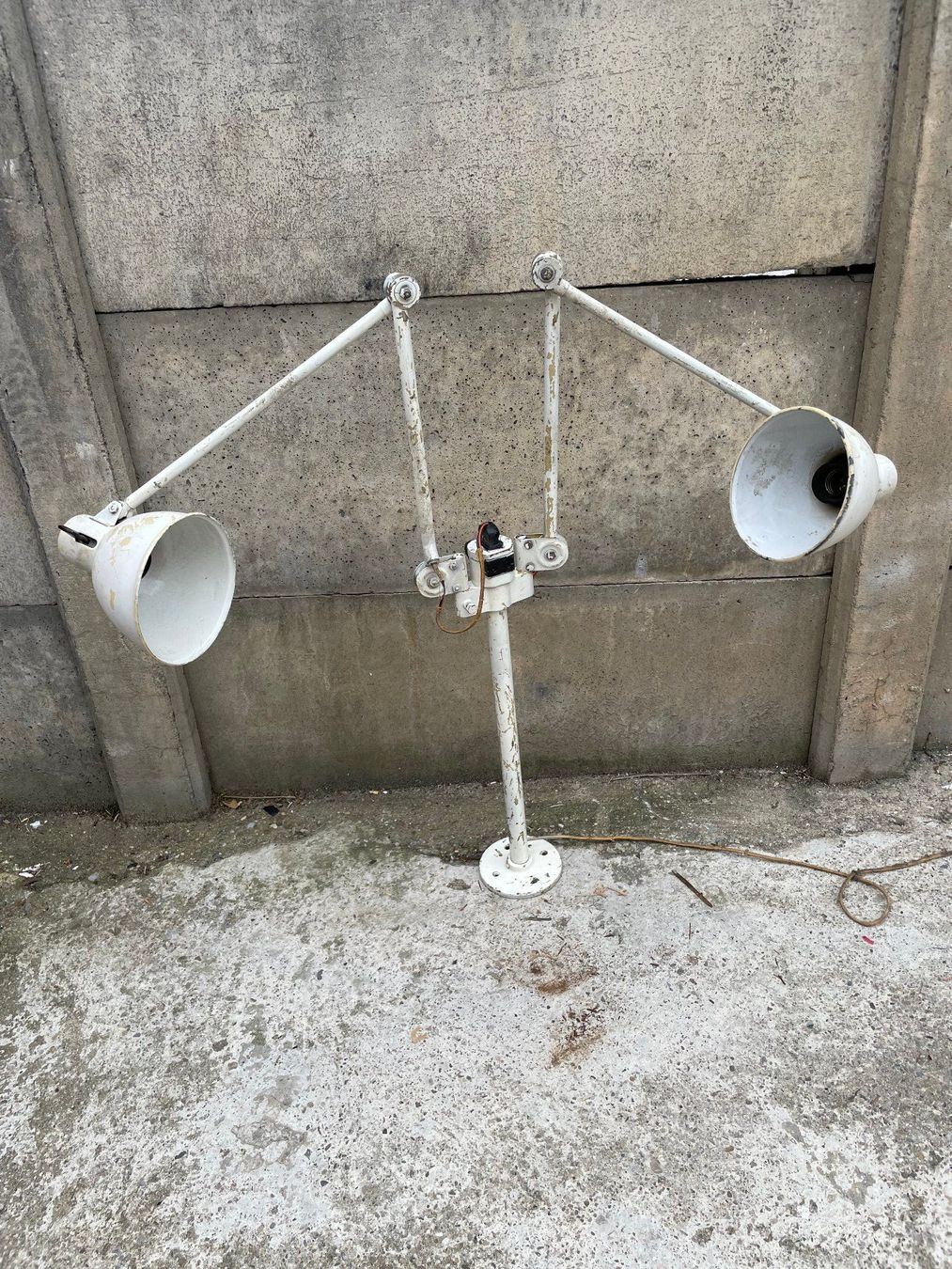 Bag Turgi Lampade: lampe industriel suspendue  B.A.G   Turgi – Difettoso da La Croix (Lutry) venduto da netrajet