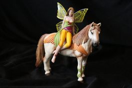 Schleich Fee Sanjeela mit Pferd