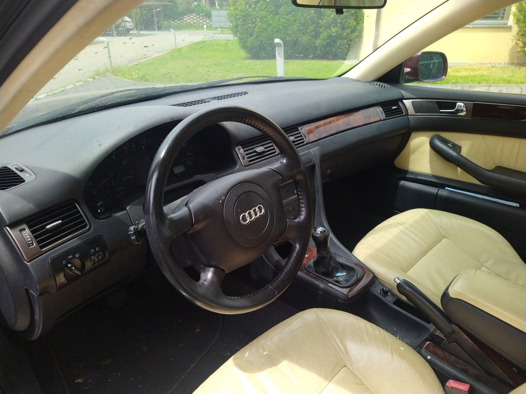 Audi Automobili: Audi A6 2.8 V6 mit Handschaltung – Usato da Niederbipp venduto da MdaCgaEga 5