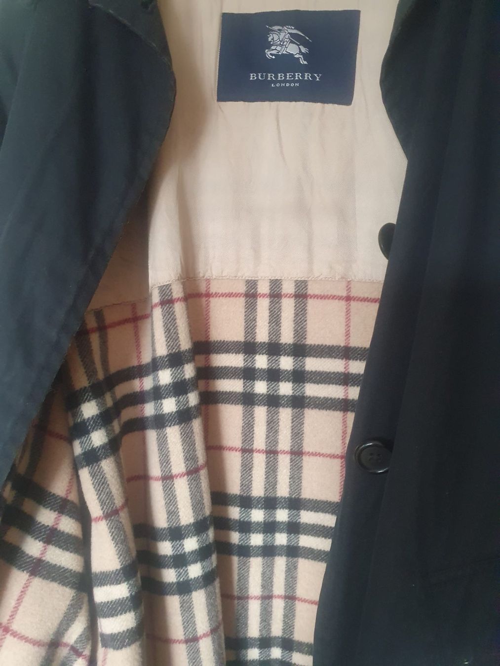 Burberry Cappotti: Burberry Damenmantel – Usato da Aesch BL venduto da ITALO-BASLER 5