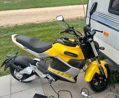 Miku Super 125 E-Töff