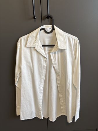 Damen Hemd NA-KD weiss Grösse 32 Zustand NEU