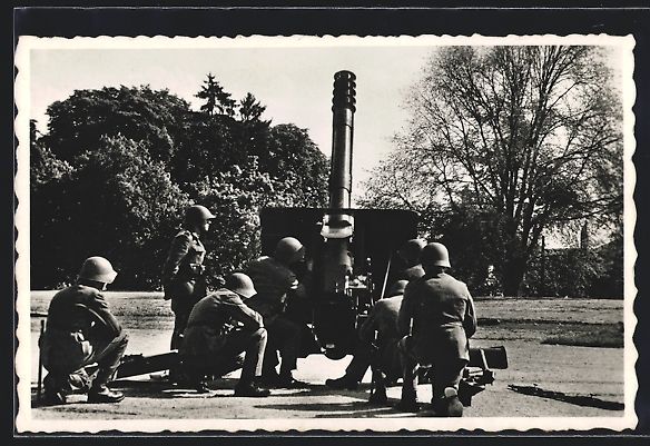Foto, Lettere & Cartoline: Obusier, Schweizer Soldaten mit Artiller – Usato da Berlin venduto da bartko-reher