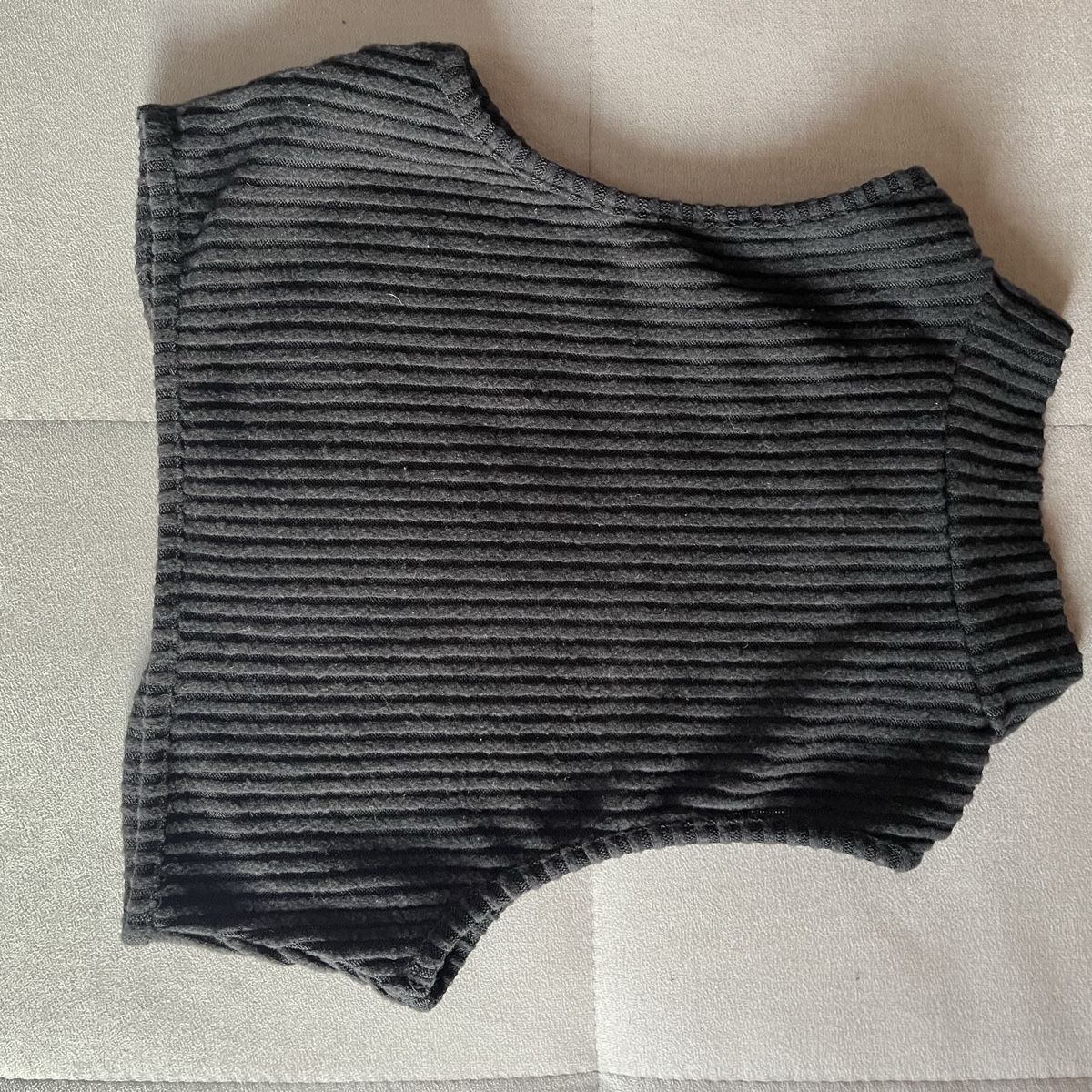 Top: Crop Top schwarz , Grösse XS – Usato da Cunter venduto da tiramisuuu_ 1