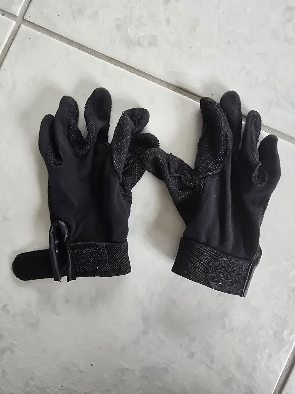 Guanti: Reithandschuhe  – Usato da Lostorf venduto da Venice16