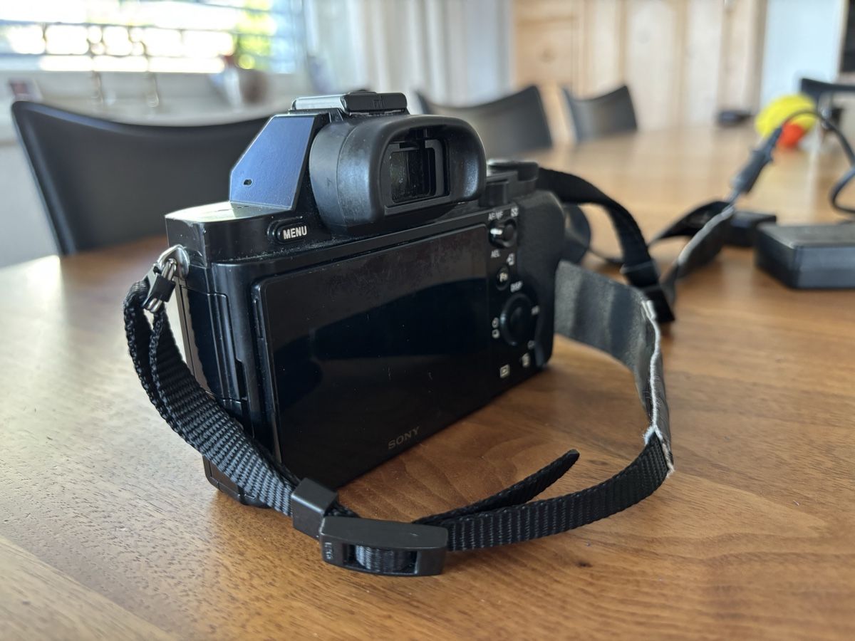 Sony Kamera: Funktionstüchtige Sony Kamera - Alpha 7 – Gebraucht aus Wetzikon ZH von ger_yvd6 4