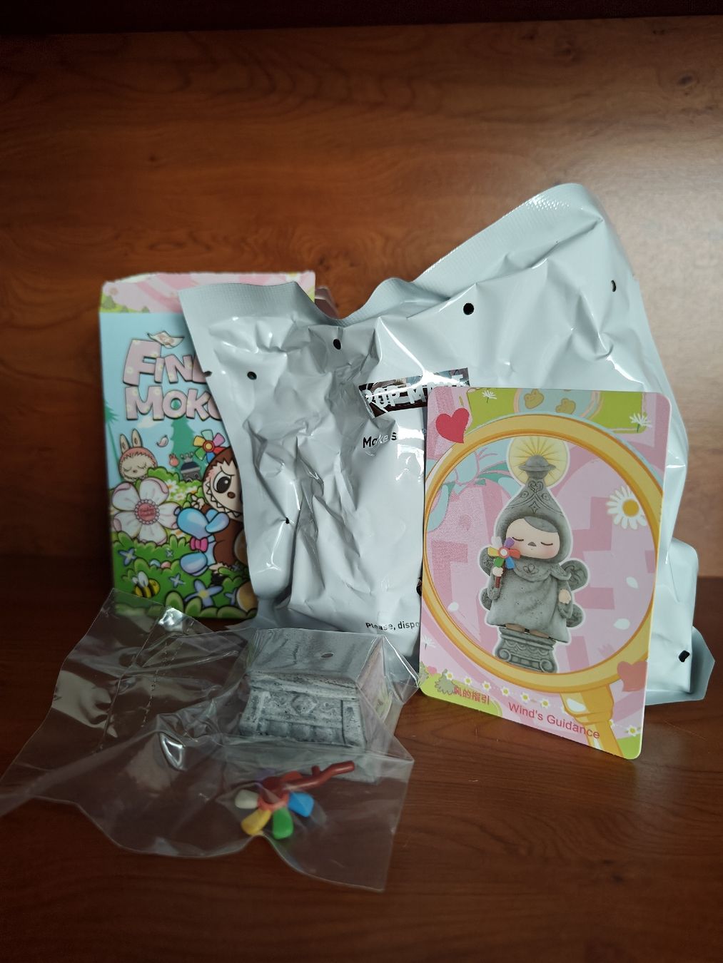 Pop Mart Statuette: POP MART Finding Mokoko - Wind's Guidance – Nuovo e nell'imballaggio originale da Hedingen venduto da oli_jhl5