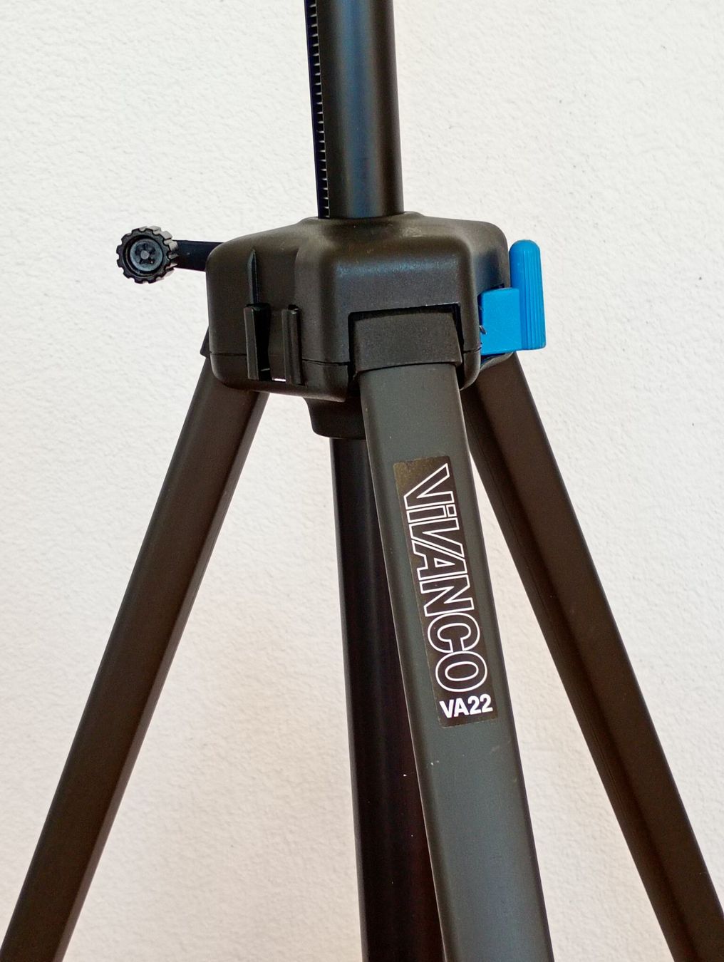 Treppiedi & Teste: Kamerastativ Vivanco 1997 Made in Germany – Usato da Möriken AG venduto da Vellas 8