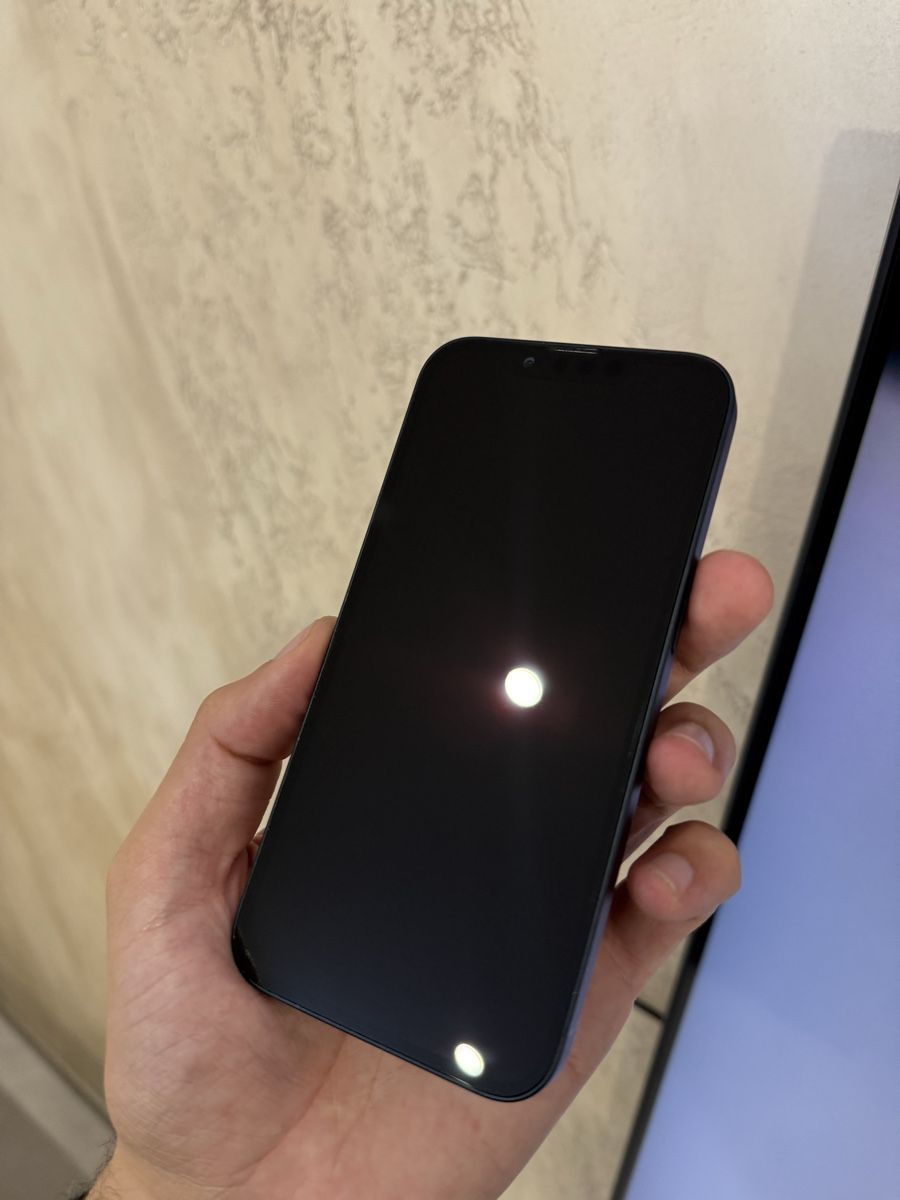 Apple Telefoni cellulari / Smartphones: Iphone 13 128 gb battery 92 %  – Nuovo (secondo la descrizione) da Chippis venduto da mig_8ns6