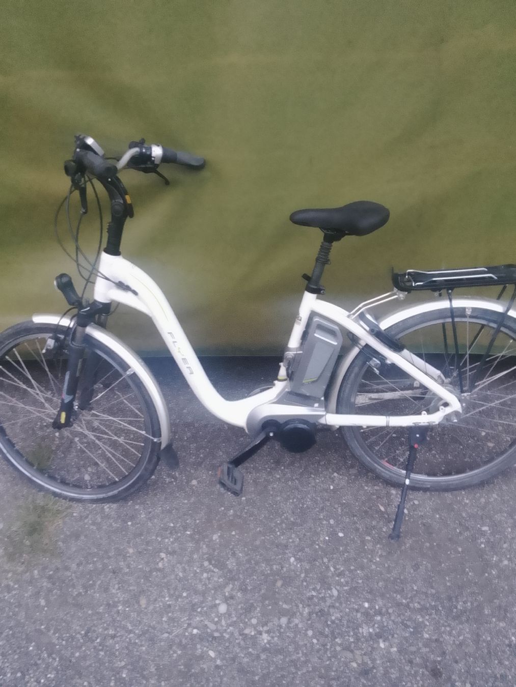 Velos: E-Bike Flyer  – Gebraucht aus Pfäffikon ZH von milcow