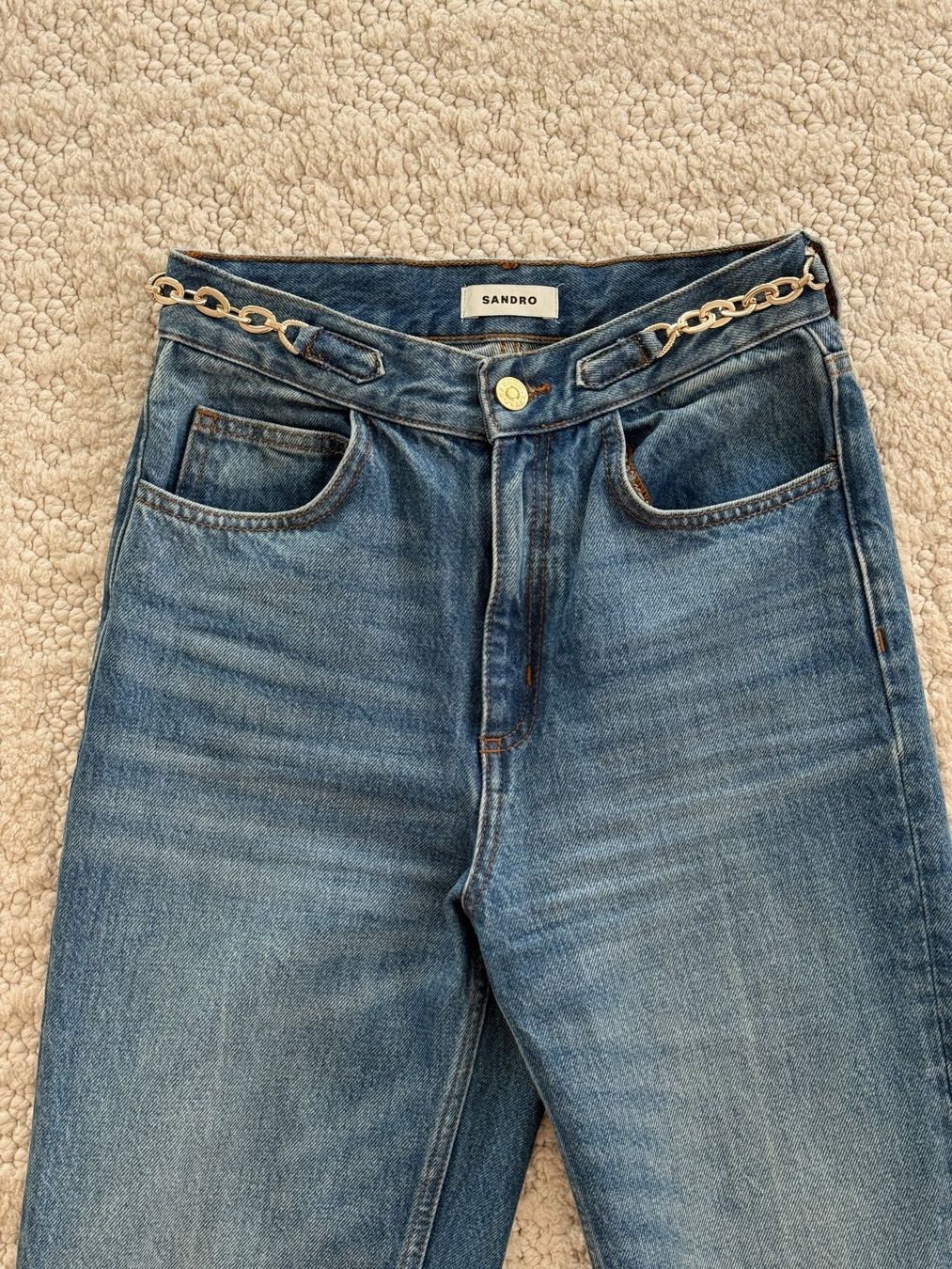 Sandro Jeans: Sandro Bootcut Jeans mit Kette, Grössel 34 – Nuovo (secondo la descrizione) da Luzern venduto da prelovedfashion_99 2