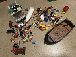 Playmobil Konvolut – ca. 100 Teile mit Figuren, Boot und Zub