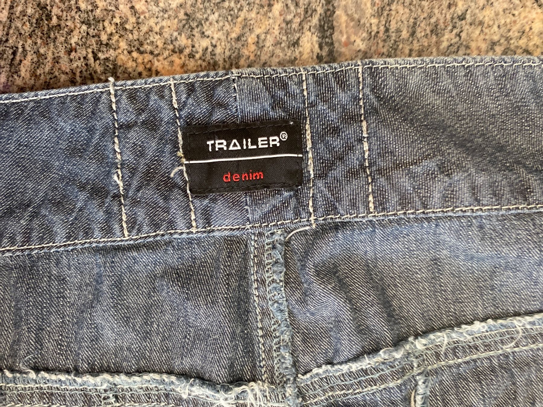 Jeans: verspielte Trailer Jeans demin Grösse 46 – Nuovo (secondo la descrizione) da Abtwil SG venduto da steph61 1