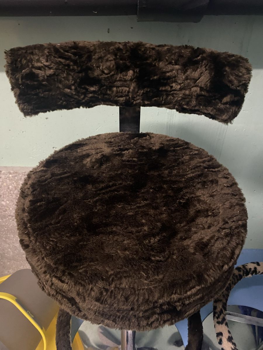 Sgabelli: 2 schwere Barhocker, braun/Leopard Look – Usato da Watt venduto da Willis4 1