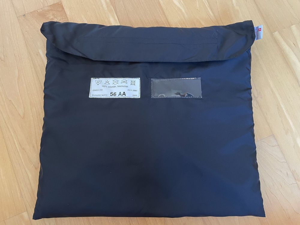 Regenschutz 56AA - mit Hülle - Schweizer Militär Armee 21 (Gebraucht ...