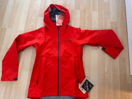 Berghaus Gore-Tex Jacke, Rot, Gr. M, Neu