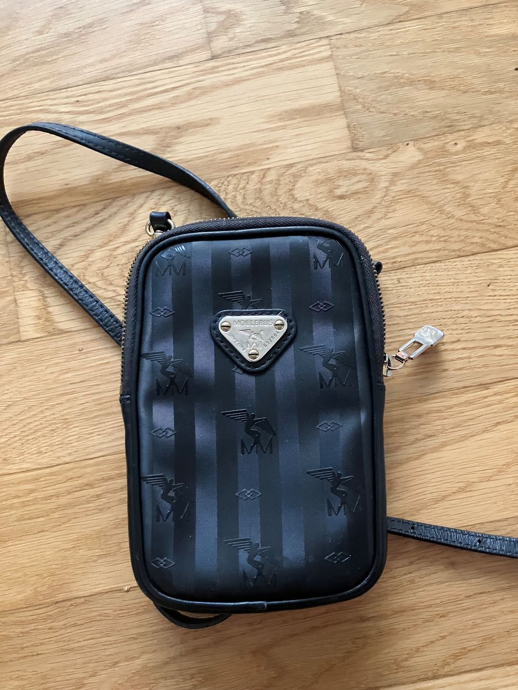 Maison Mollerus Taschen: Maison Mollerus Tasche – Gebraucht aus Spreitenbach von schwarzerhase70 2