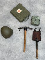 Ensemble d'équipement militaire d'époque de l'Armée suisse
