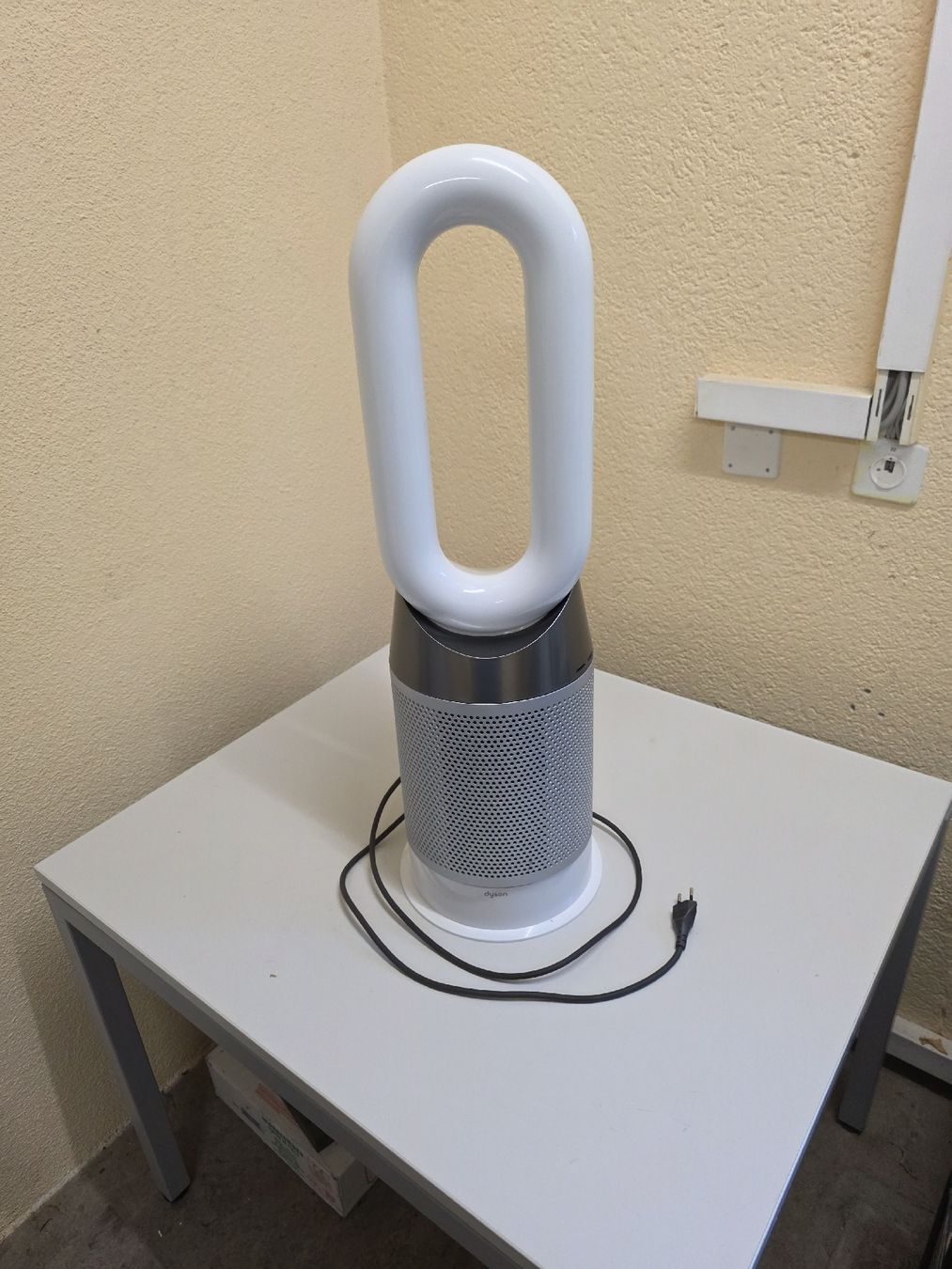 Dyson Purificateurs d'air: Dyson Hot+Cool Ventilator mit Filter – D'occasion à Alberswil par mario889