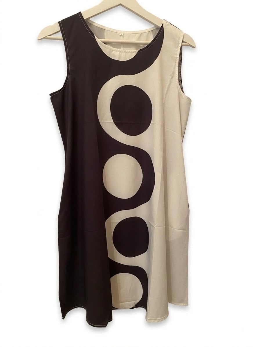 Vestiti: Retro Muster Kleider – Usato da Brittnau venduto da sag_5m6l