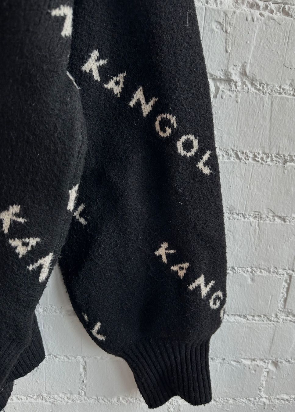 Maglioni & Felpe: Cooler schwarzer Pullover von Kangol x H&M – Usato da Bern venduto da Fraeuleinhonig 7