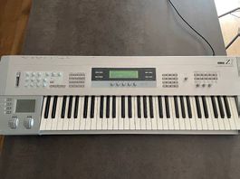 Korg Z1 + RAM Card - High-End Phys.Model Synth., Neuzustand