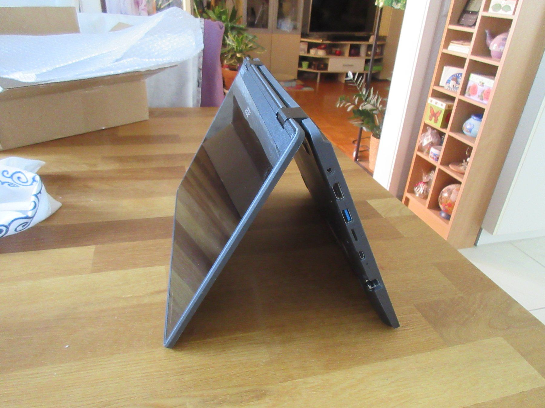 Acer Notebook: Acer mit Touchscreen Win 11 Pro und Office2024  11,6" – Usato da Daellikon venduto da Ebuffi 7