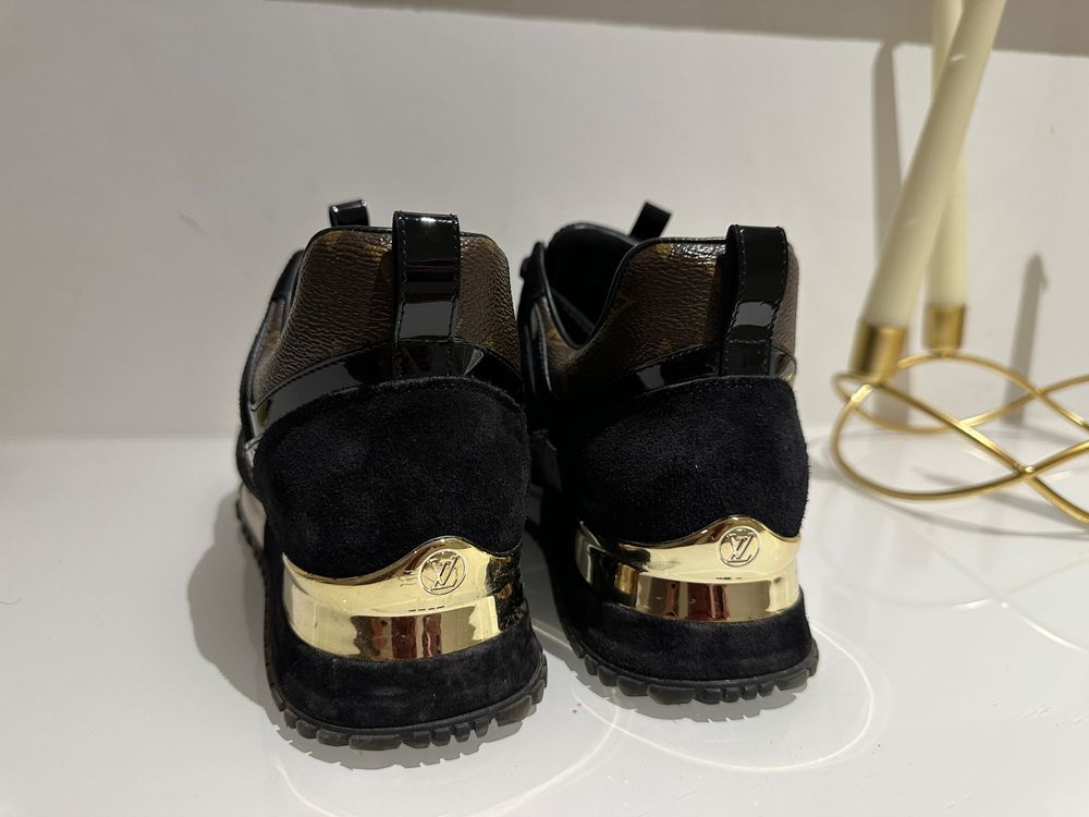 Louis Vuitton Scarpe da donna: Louis VUITTON runway sneaker – Usato da Perlen venduto da H.Spa 4