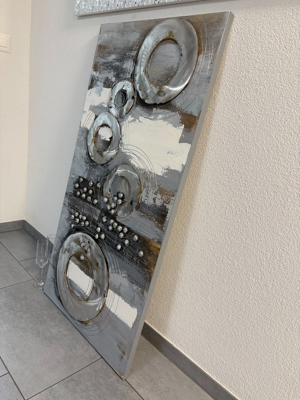 Gemälde: 60 cm breitx 120 cm hoch Acryl Gemälde Metallringe – Gebraucht aus Ottenbach von TimelessEmotions. 2