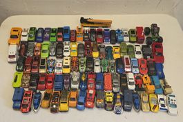 97 Stück  Autöli verschiedene Marken..