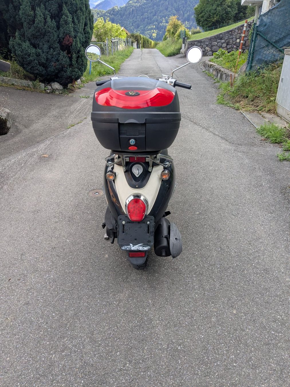 Sym Scooters: SCOOTER SYM MIO 100. – Gebraucht aus miex von Bust63 3