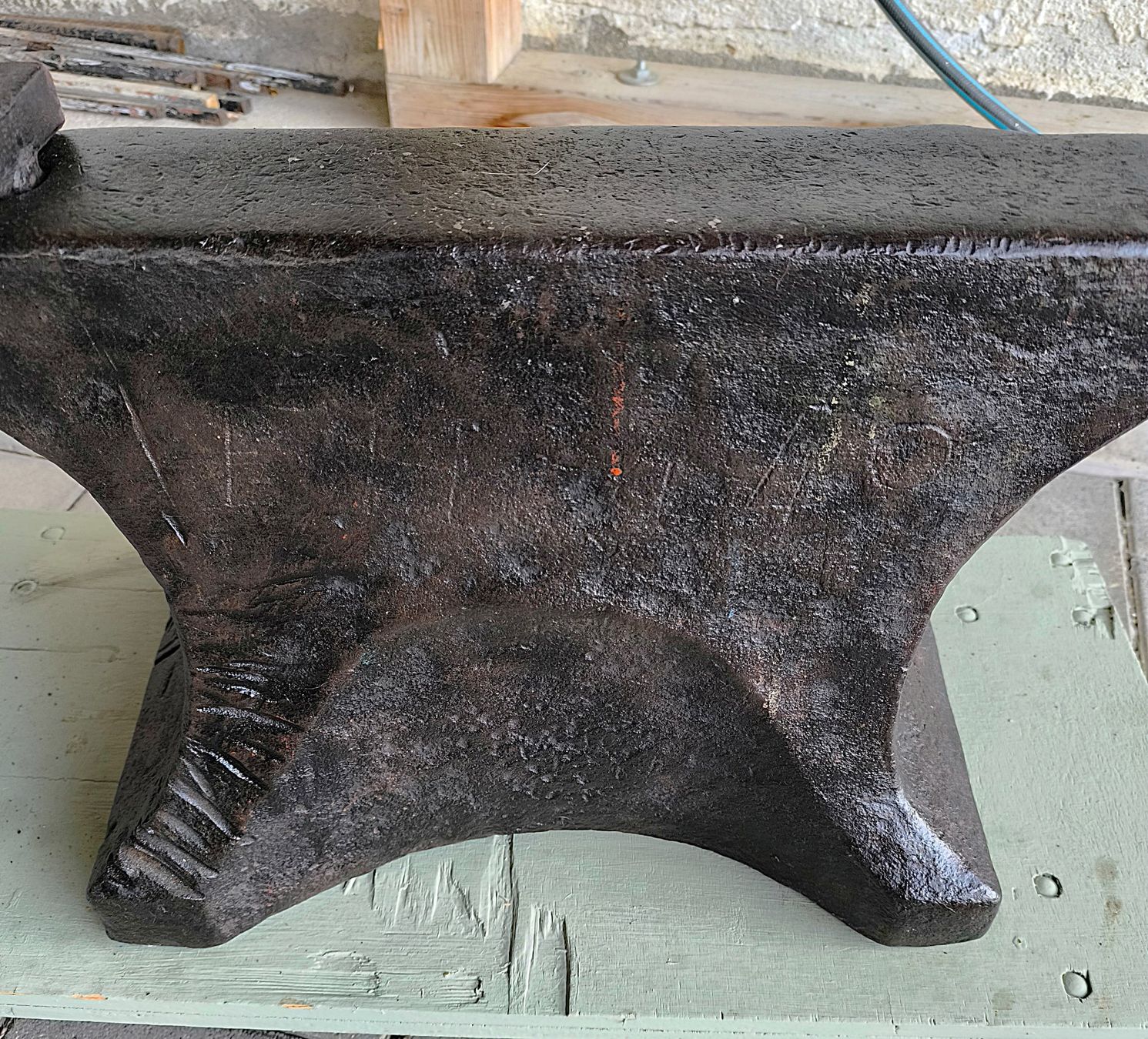 Attrezzi da lavoro: Spätgotischer Amboss – Usato da Maladers venduto da der_Holzwurm 4