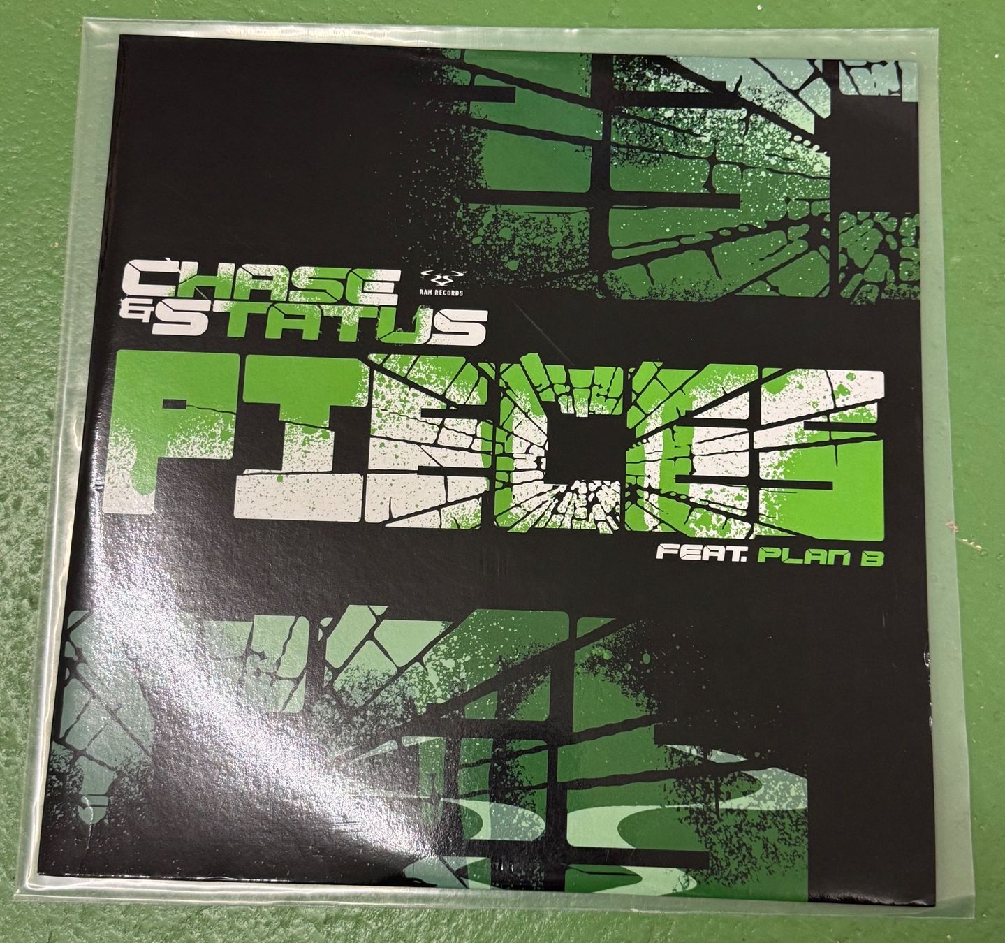 Dischi in vinile: Chase and Status: Pieces / Eastern Jam 12" – Usato da Basel venduto da Ostschweiz06