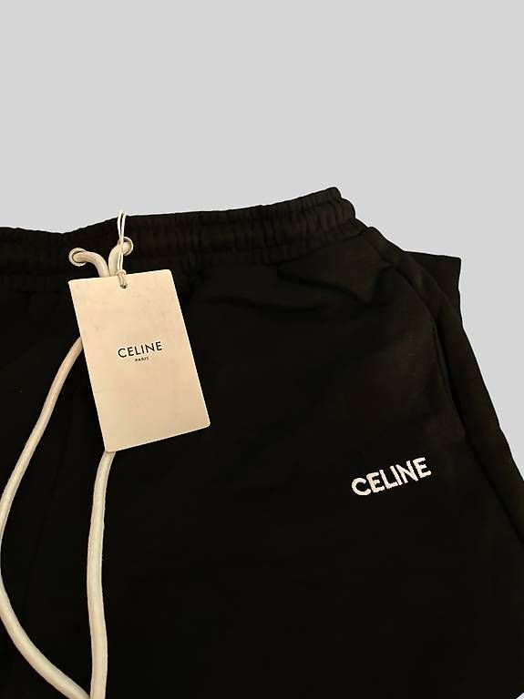 Pantaloni: Celine Trainerhosen schwarz – Usato da Basel venduto da Leo_6qtr 2