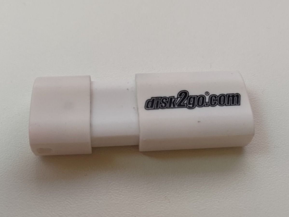 Chiavette USB: USB-Stick 16GB 3.0 – Usato da Liestal venduto da Kratzilla 1