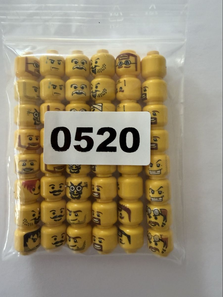 Lego Giocattoli: Lego Minifiguren Köpfe, Mix, 48 Stück  – Usato da Rheinfelden venduto da zim_2hqc 1