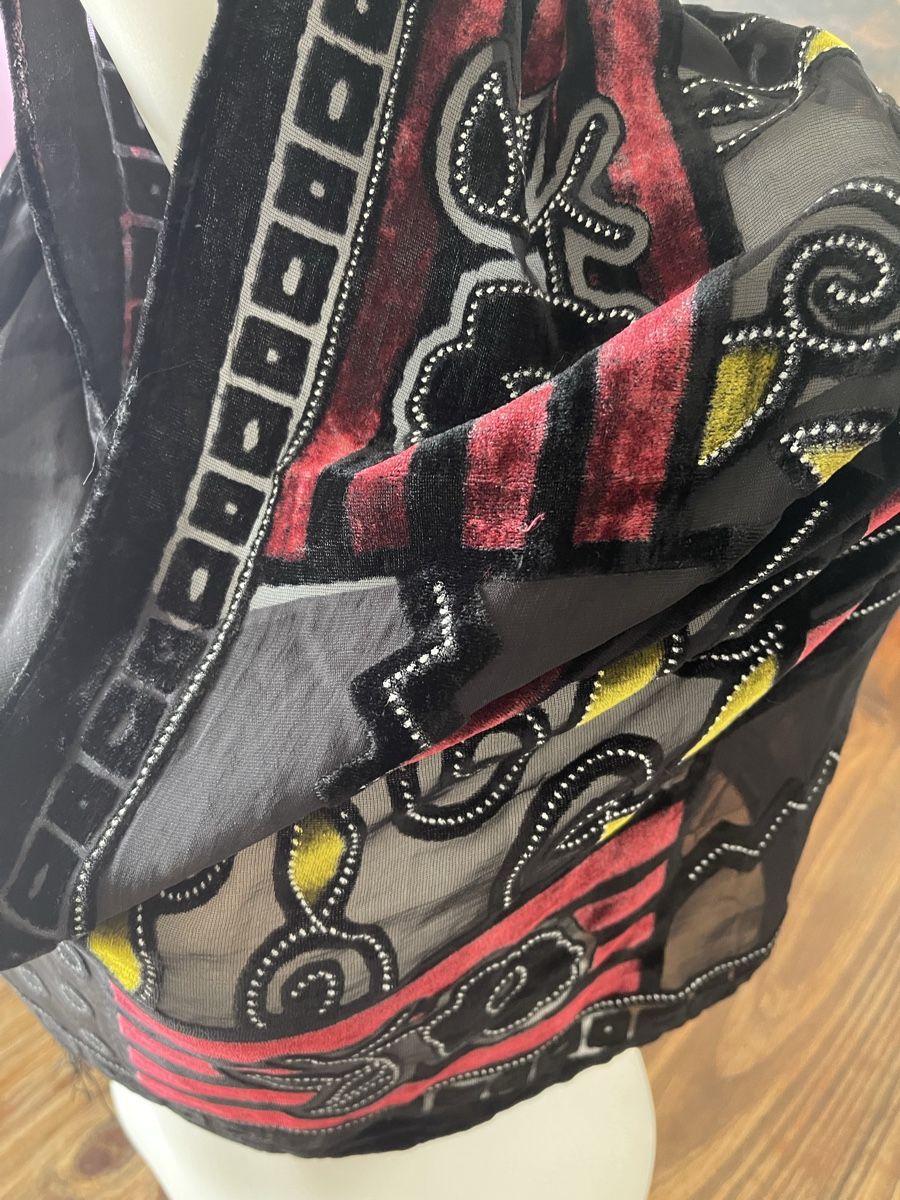 Foulard & Sciarpe: Écharpe longue multicolore soie / viscose comme neuve – Nuovo (secondo la descrizione) da Kloten venduto da Vermicelles 1