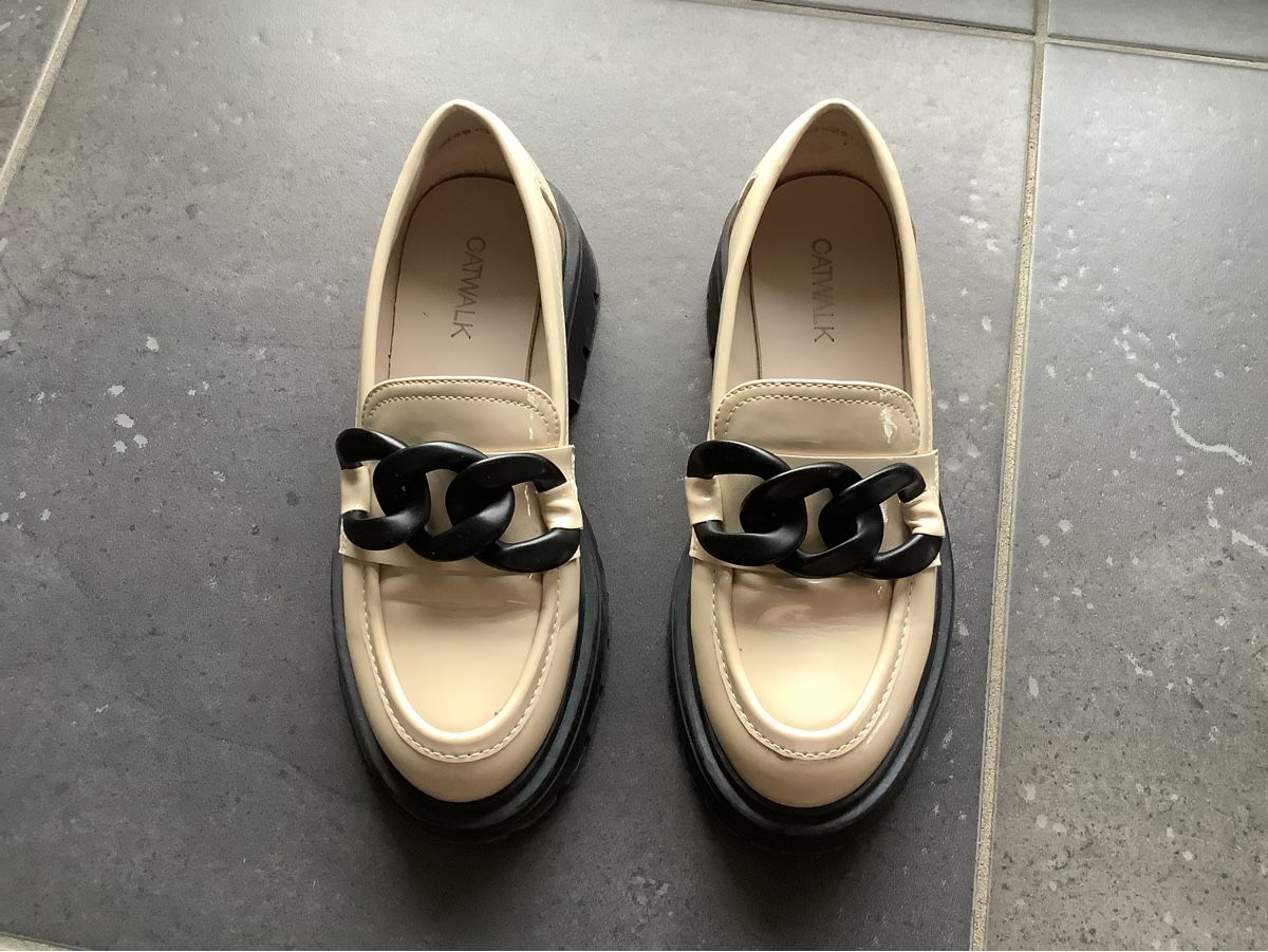 Scarpe da donna: Moccasins beige CATWALK - semelle large – Nuovo (secondo la descrizione) da Granges -Paccot venduto da Titi_1978