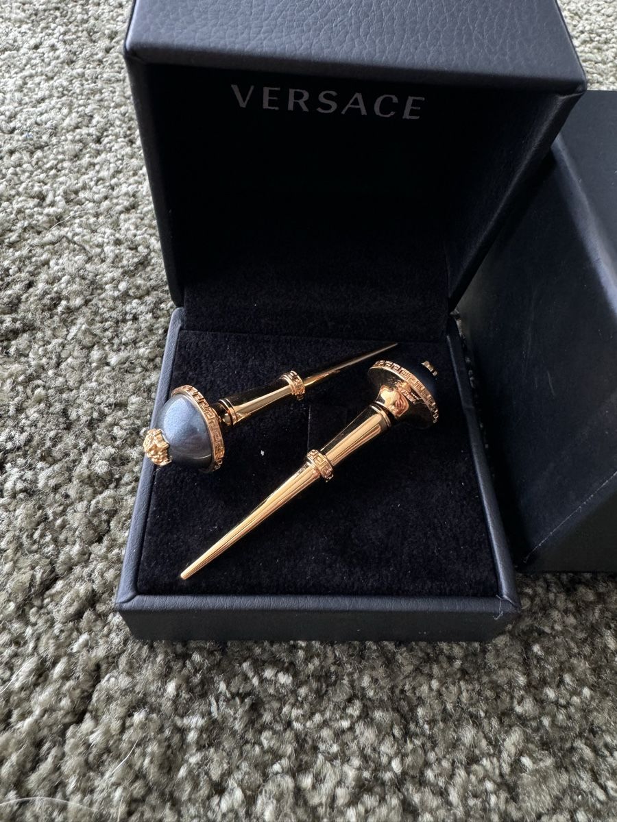 Versace Orecchini pendenti & Orecchini a lobo: Versace Ohrstecker – Nuovo (secondo la descrizione) da Wallisellen venduto da rb_88