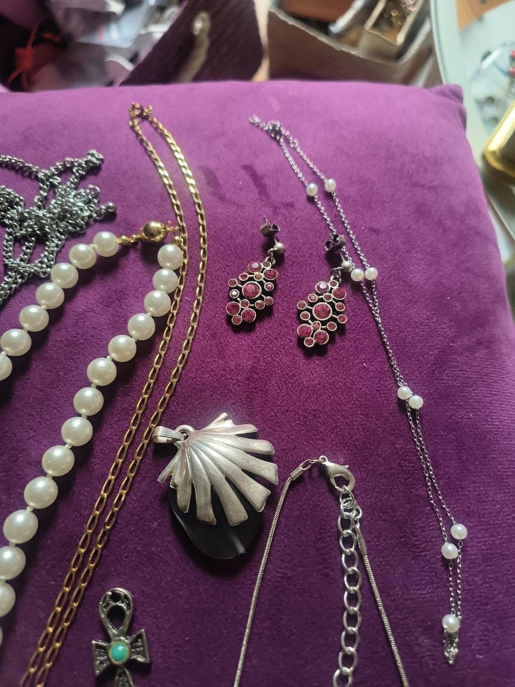 Altri gioielli: lot bijoux diverses  – Usato da Pampigny venduto da Nathbn 1