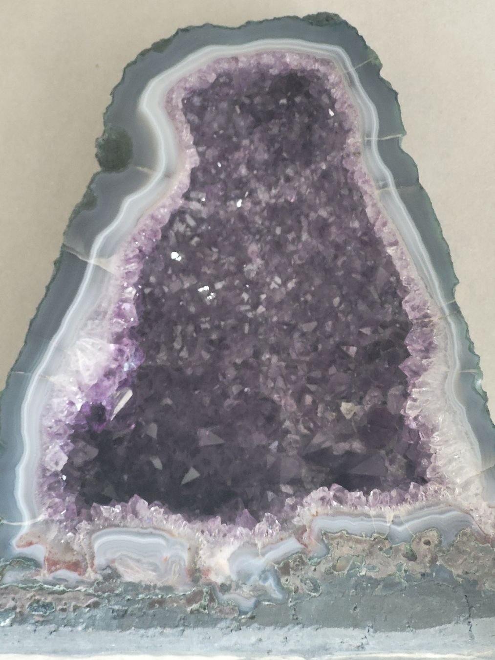 Minéraux & Lithothérapie: Amethyst Geode Dekoration Stein  – D'occasion à nunningen par mic_88k2 2